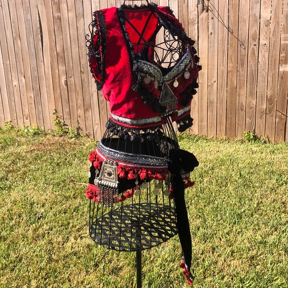 Velvet Belly Dance Vest Bra and Hip Scarf - Picture 6 of 15